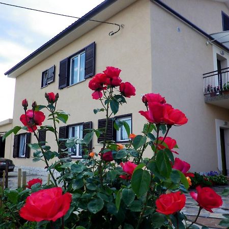 Apartments Rusin Linardici Экстерьер фото